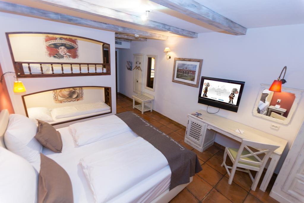 4-Sterne Erlebnishotel El Andaluz, Europa-Park Freizeitpark & Erlebnis-Resort Руст Екстер'єр фото